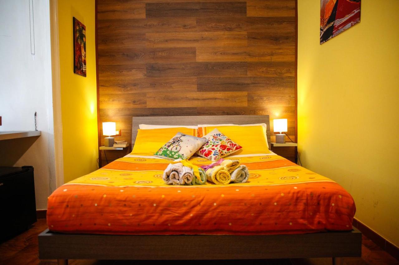 Bed and Breakfast Non Ci Resta Che Napoli Exterior foto