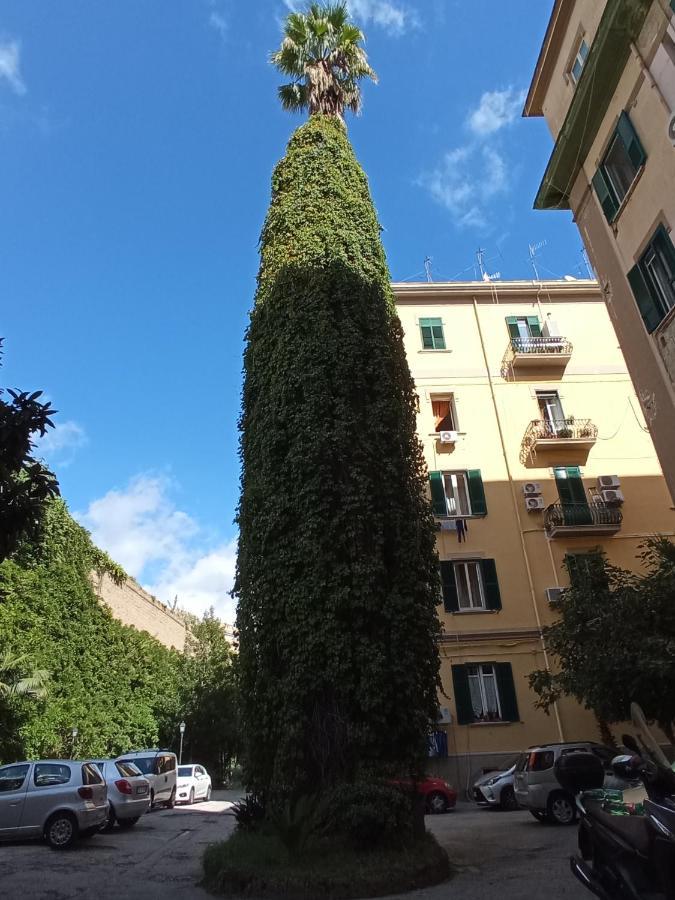 Bed and Breakfast Non Ci Resta Che Napoli Exterior foto