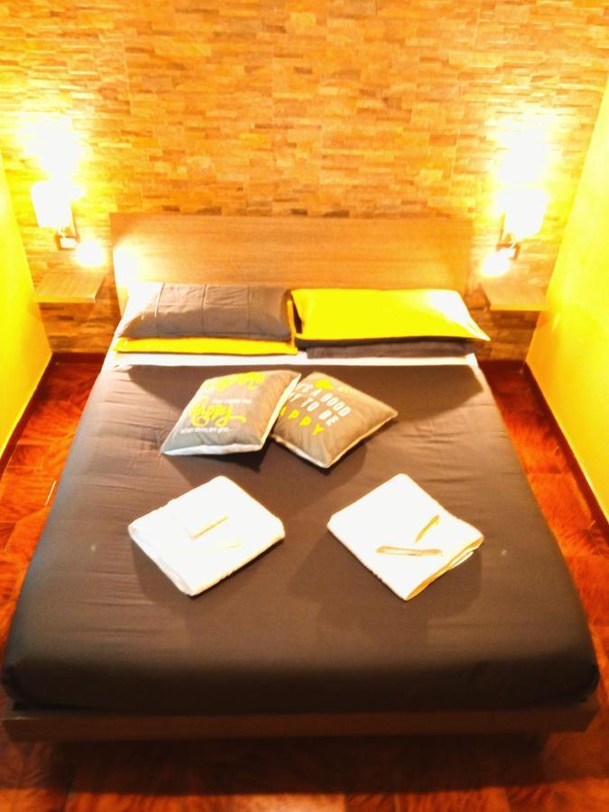 Bed and Breakfast Non Ci Resta Che Napoli Exterior foto