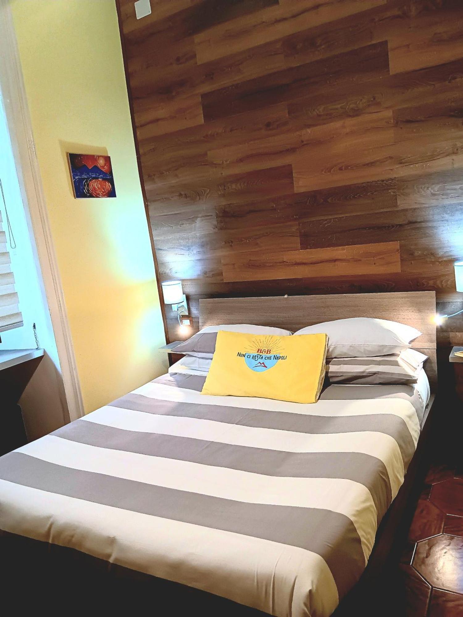 Bed and Breakfast Non Ci Resta Che Napoli Exterior foto